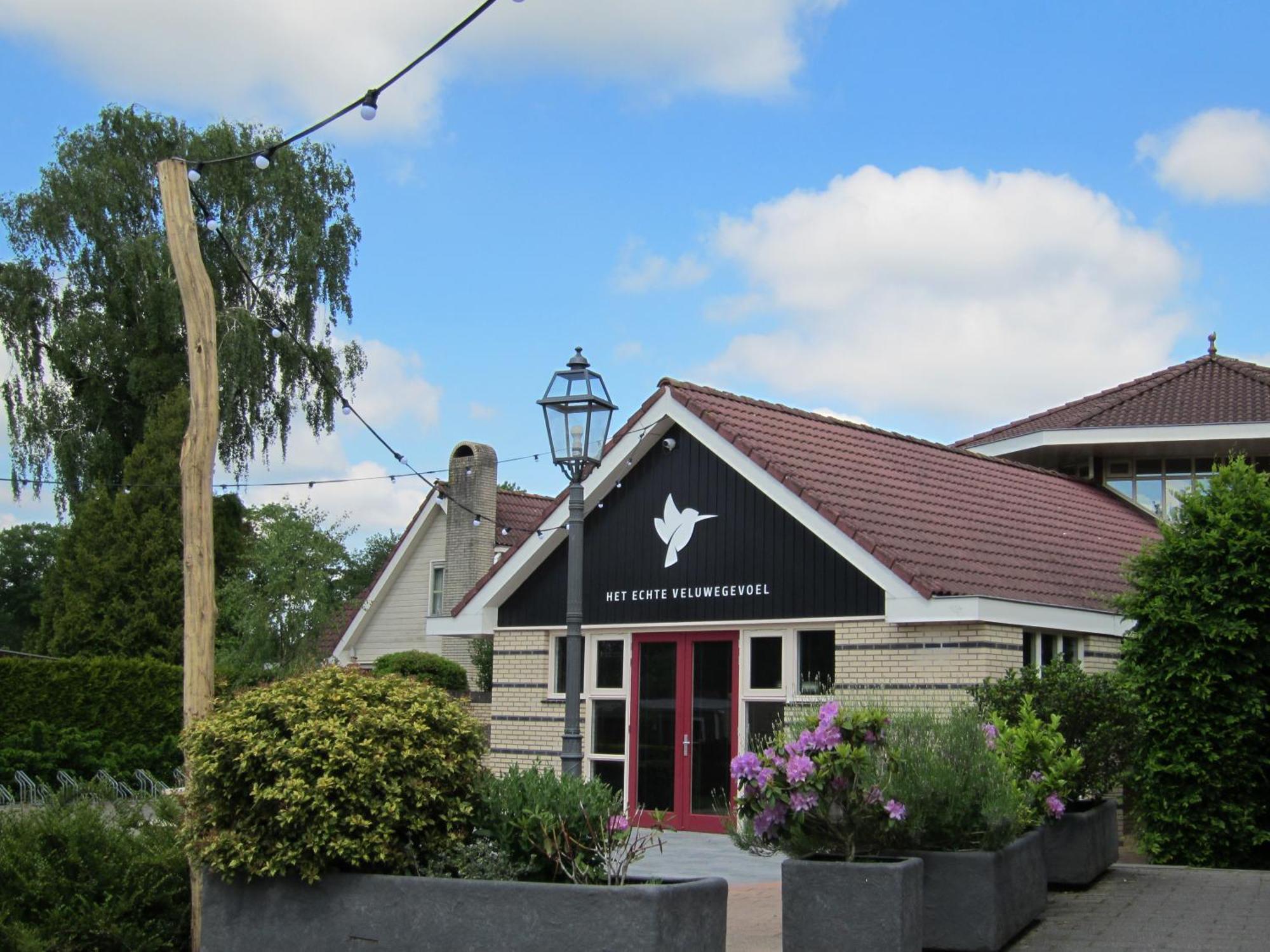 Hderh - Eco Lodge Op Vakantiepark De Ijsvogel, Zwembaden, Kids Fun, Natuur En Rust Voorthuizen Exteriör bild