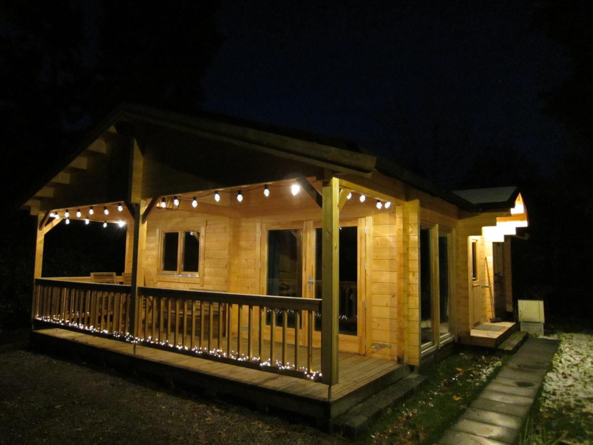 Hderh - Eco Lodge Op Vakantiepark De Ijsvogel, Zwembaden, Kids Fun, Natuur En Rust Voorthuizen Exteriör bild