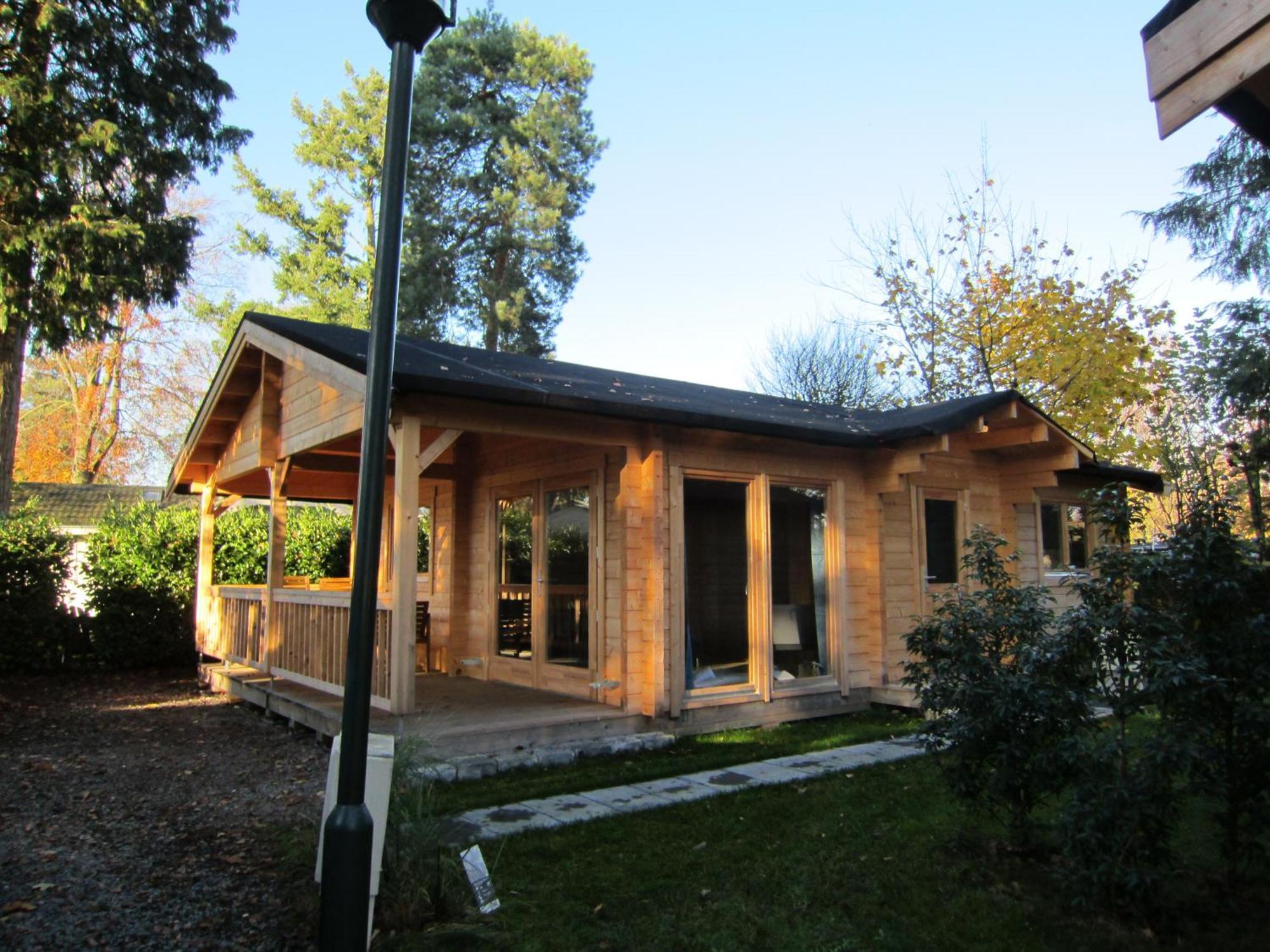 Hderh - Eco Lodge Op Vakantiepark De Ijsvogel, Zwembaden, Kids Fun, Natuur En Rust Voorthuizen Rum bild