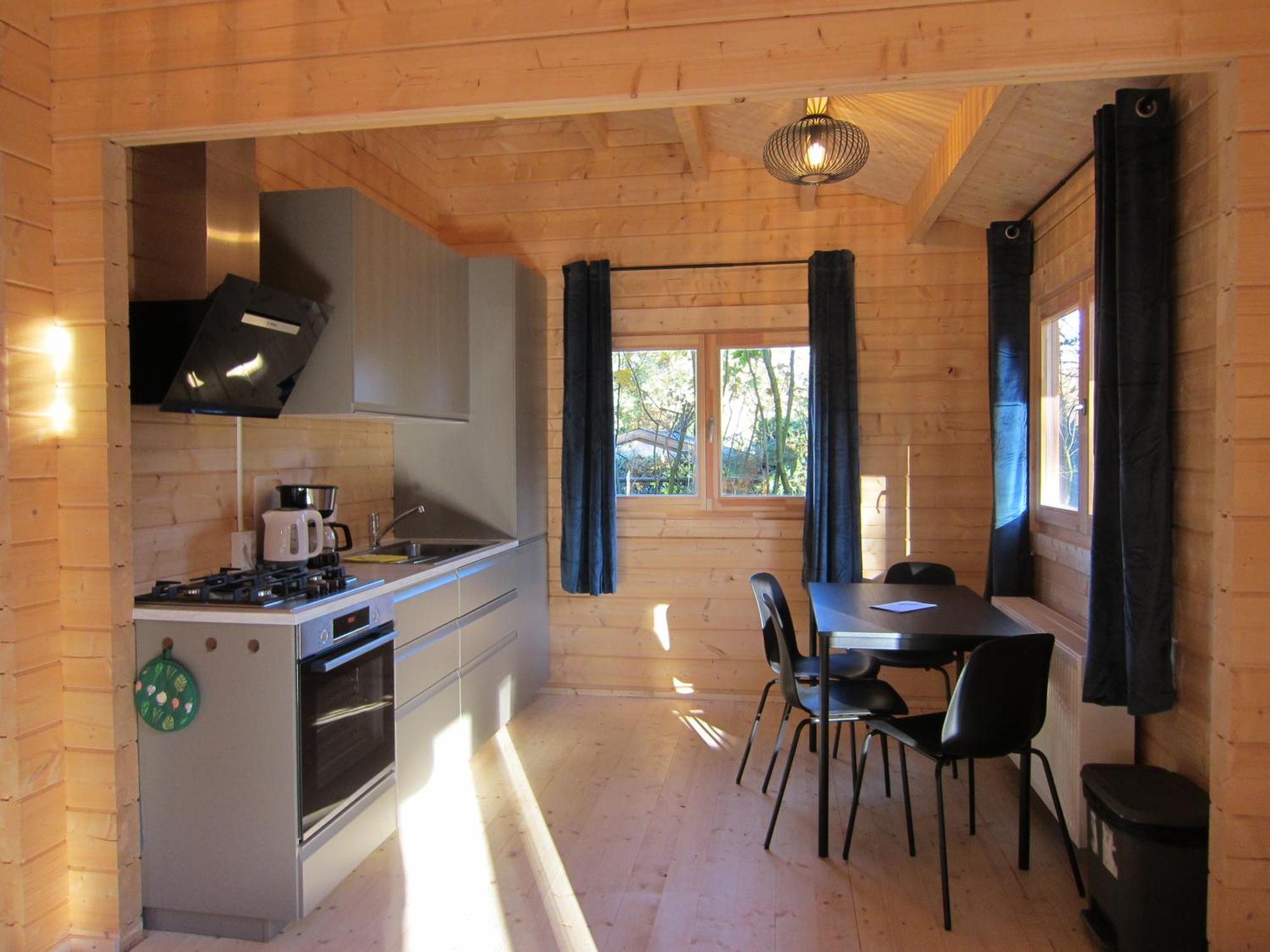 Hderh - Eco Lodge Op Vakantiepark De Ijsvogel, Zwembaden, Kids Fun, Natuur En Rust Voorthuizen Rum bild